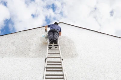 Peinture extérieure à Mérinchal — façades et ravalement